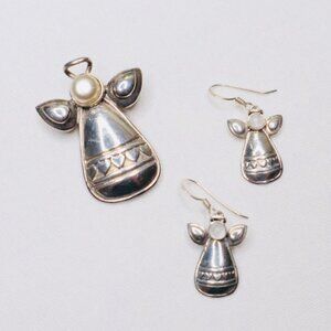 Sterling Silver Angel Jewelry Set – Pin Pendant with Pearl & Matching Moonstone